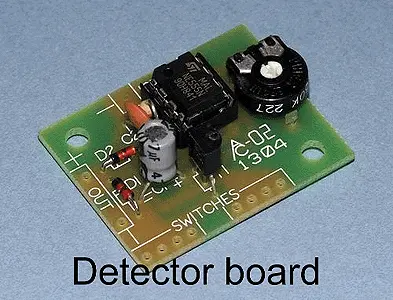 Operating Wigwag Crossing Signal - Kit -- With Detector (147-5410) 1