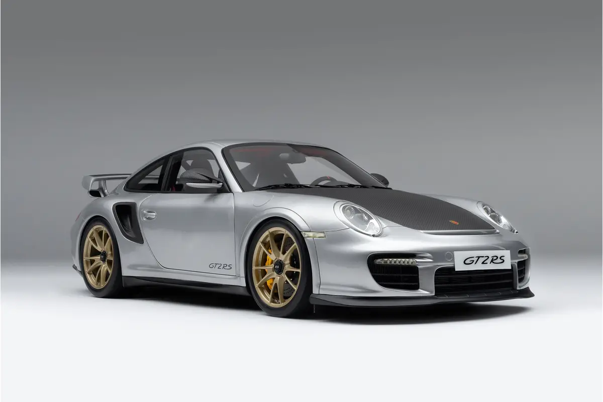 Porsche 911 Gt2 Rs (2010) 1