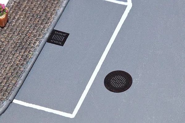 Manhole & Sewer Covers -- Pkg(1 (272-180610) 1