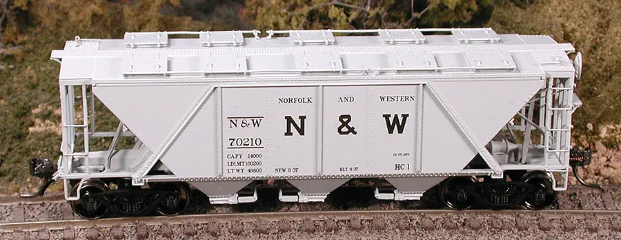 Norfolk & Western #70219 (6-40995) 1