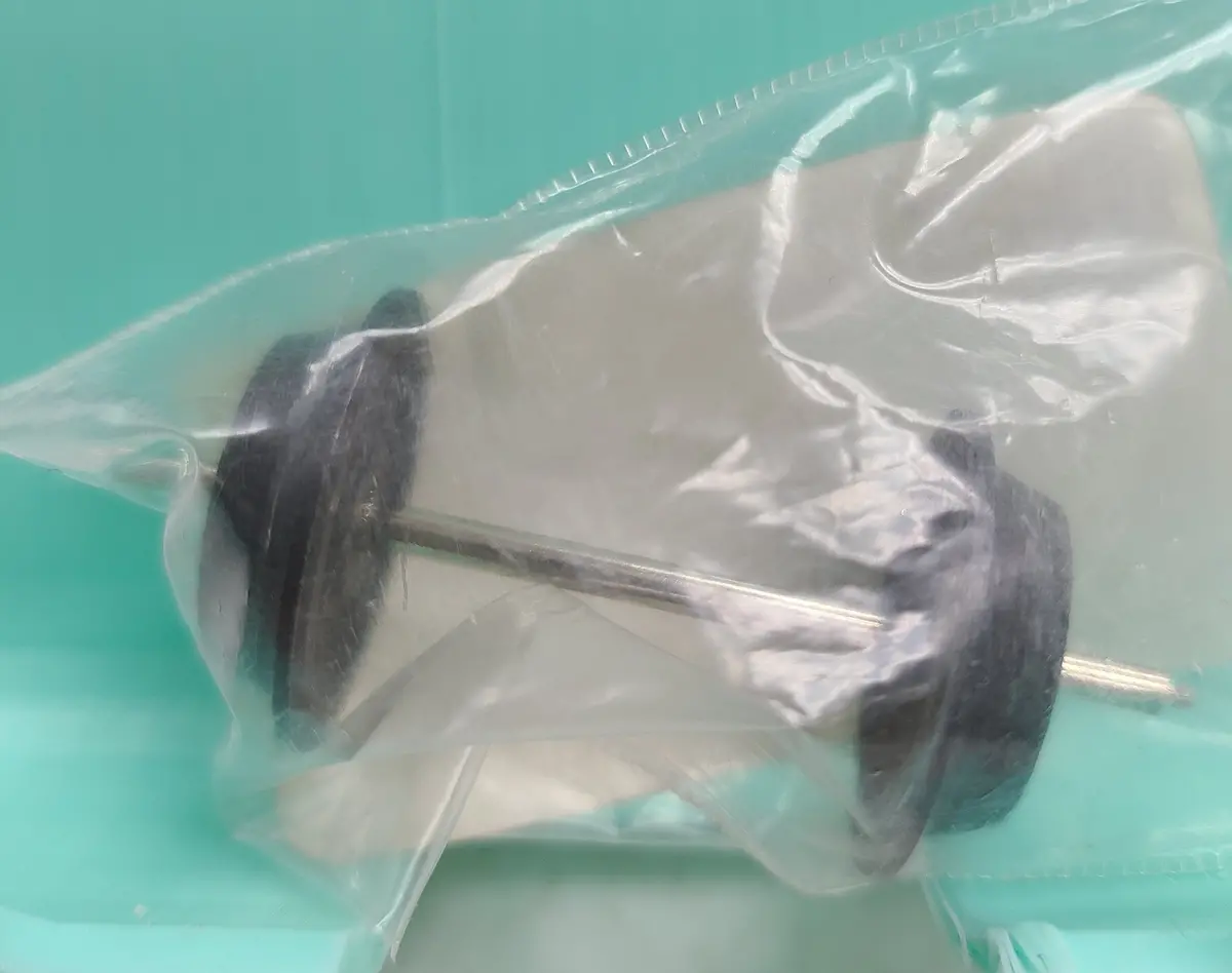 Lionel Wheel & Axle Assy (6309124054) 1