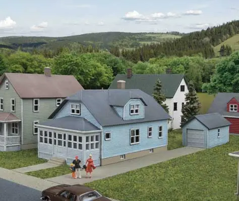 Walthers American Bungalow Kit     (933-3889) 1