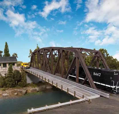 Walthers Truss Railroad Bridge With Roadway -- Kit    (933-4523) 1