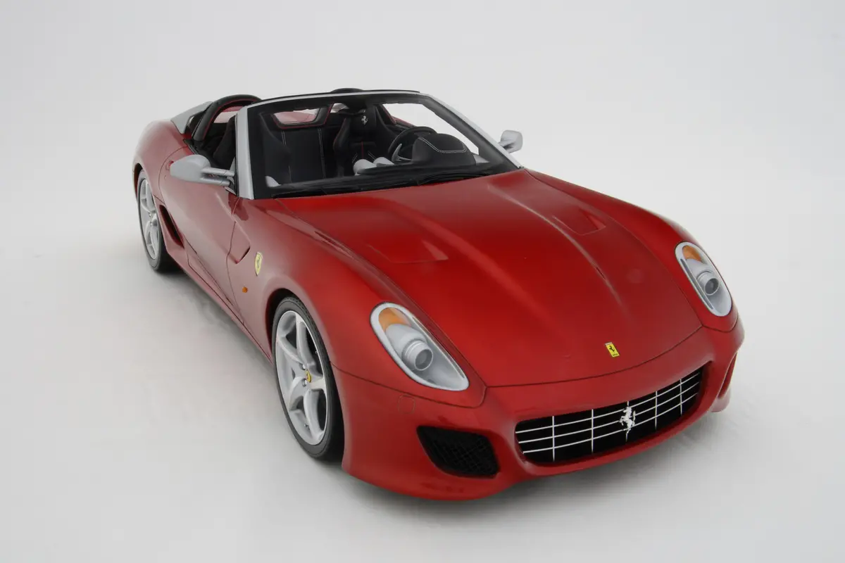 Ferrari 599 Sa Aperta (2010) 1