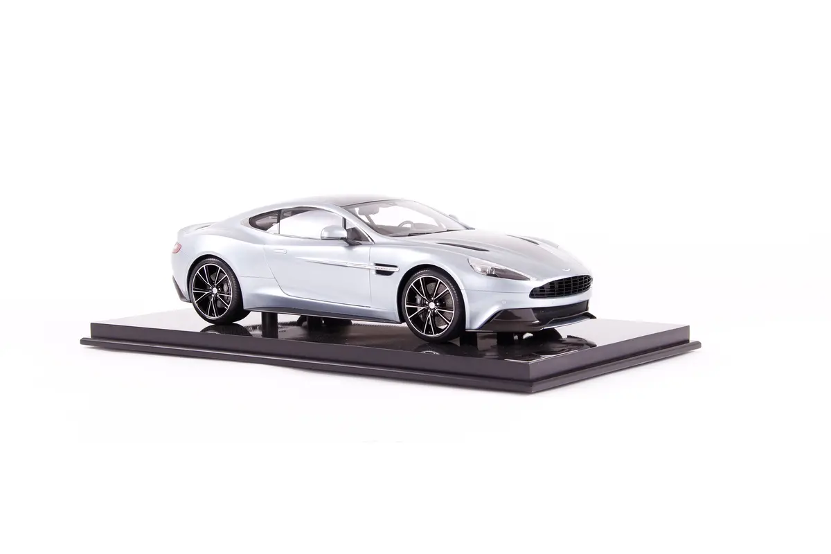 Aston Martin Vanquish - Centenary Edition (2013) 1
