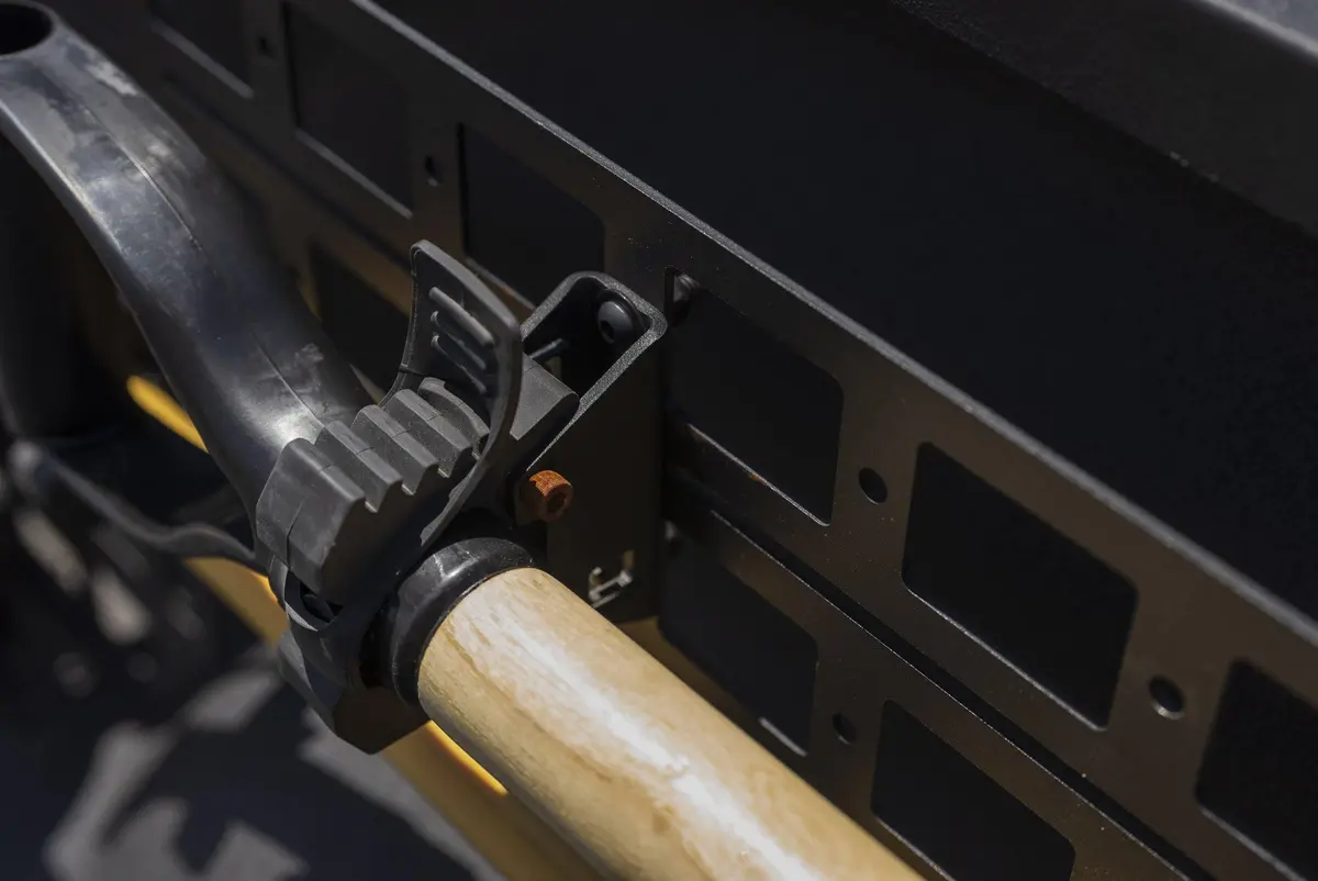 Cjc Built Quick Fist Riser (Pair) 1