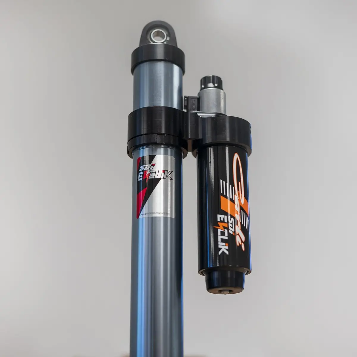 Shock Wrap For Carli Ford Super Duty E-Venture 2.5" Diameter Shock Package (Level Height) 1