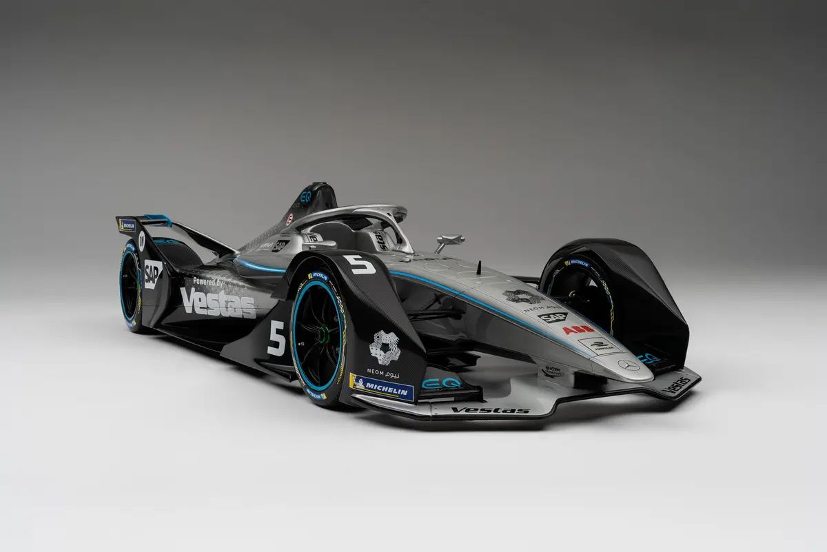 Mercedes-Benz Eq Silver Arrow 01 (2019) - Gen2 Season 6 1