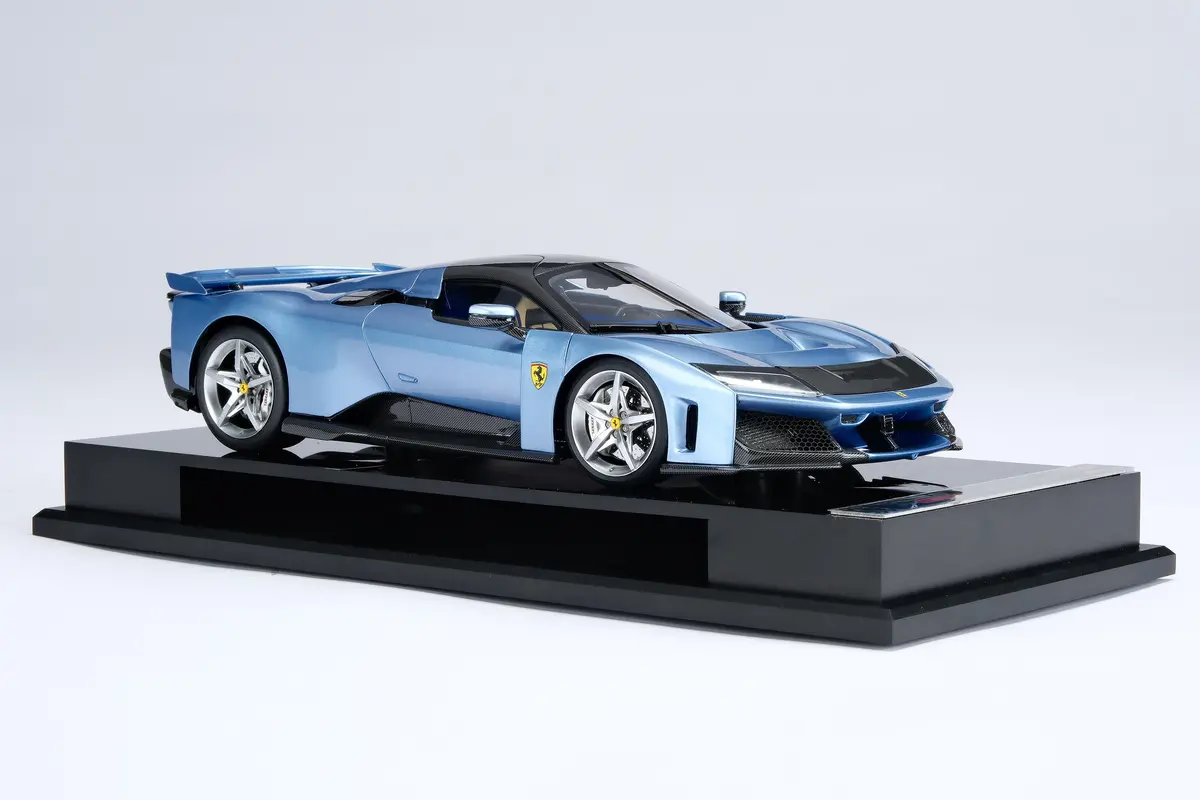 Ferrari F80 - Skycyan 1