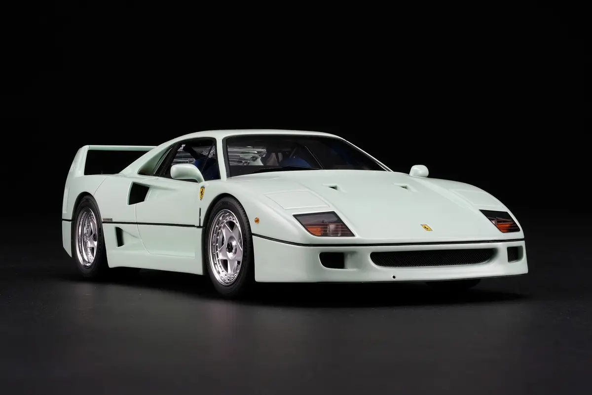 Ferrari F40 - Verde Pallido 1