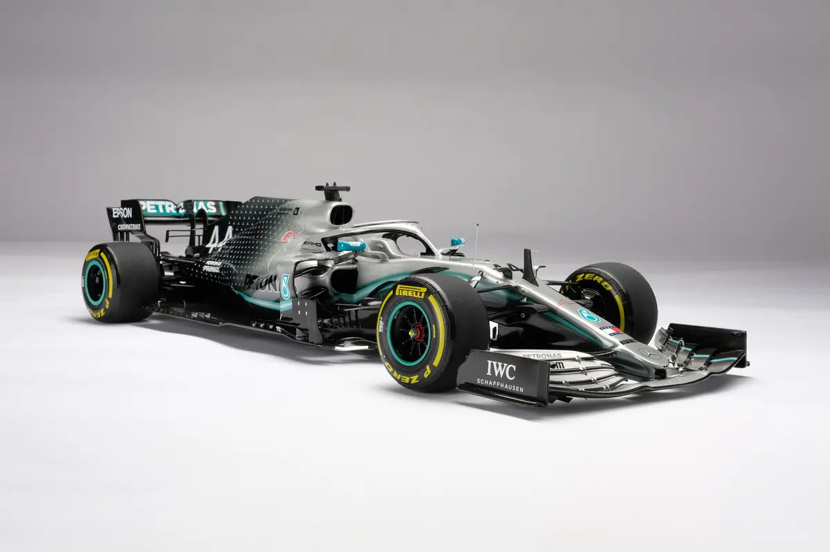 Mercedes-Amg F1 W10 Eq Power+ - Hamilton 1