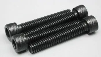 Dubro Socket Head Screws 8-32X1 (4)    (Dub318) 1