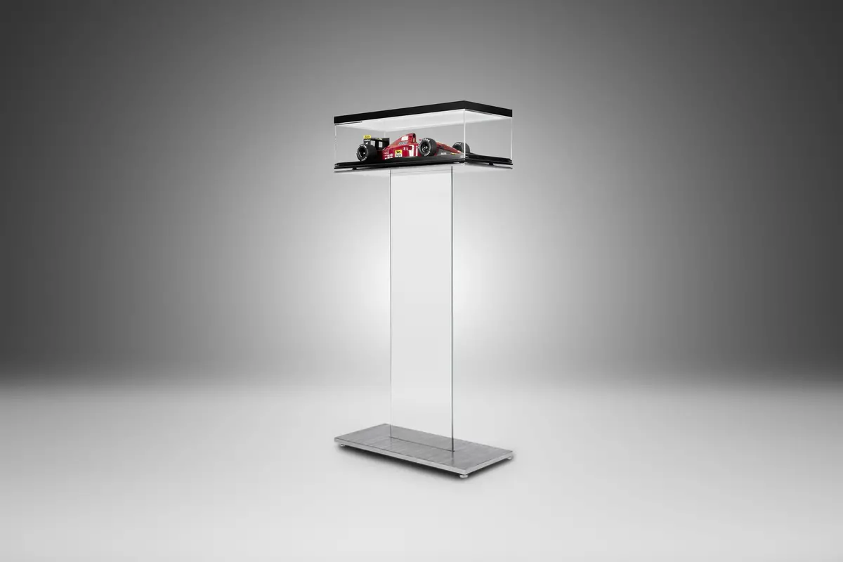 Glass Blade Display Stand - F1 Models 1