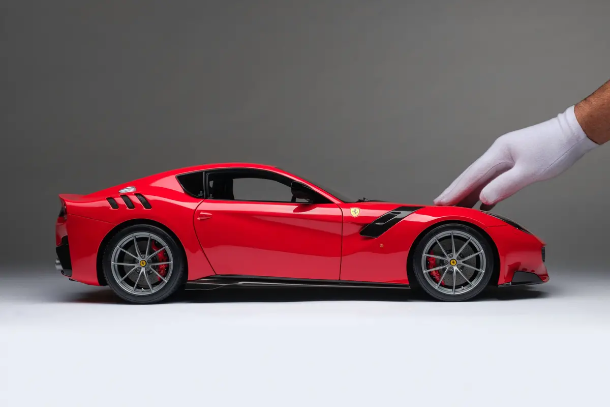 Ferrari F12 Tdf (2015) 3