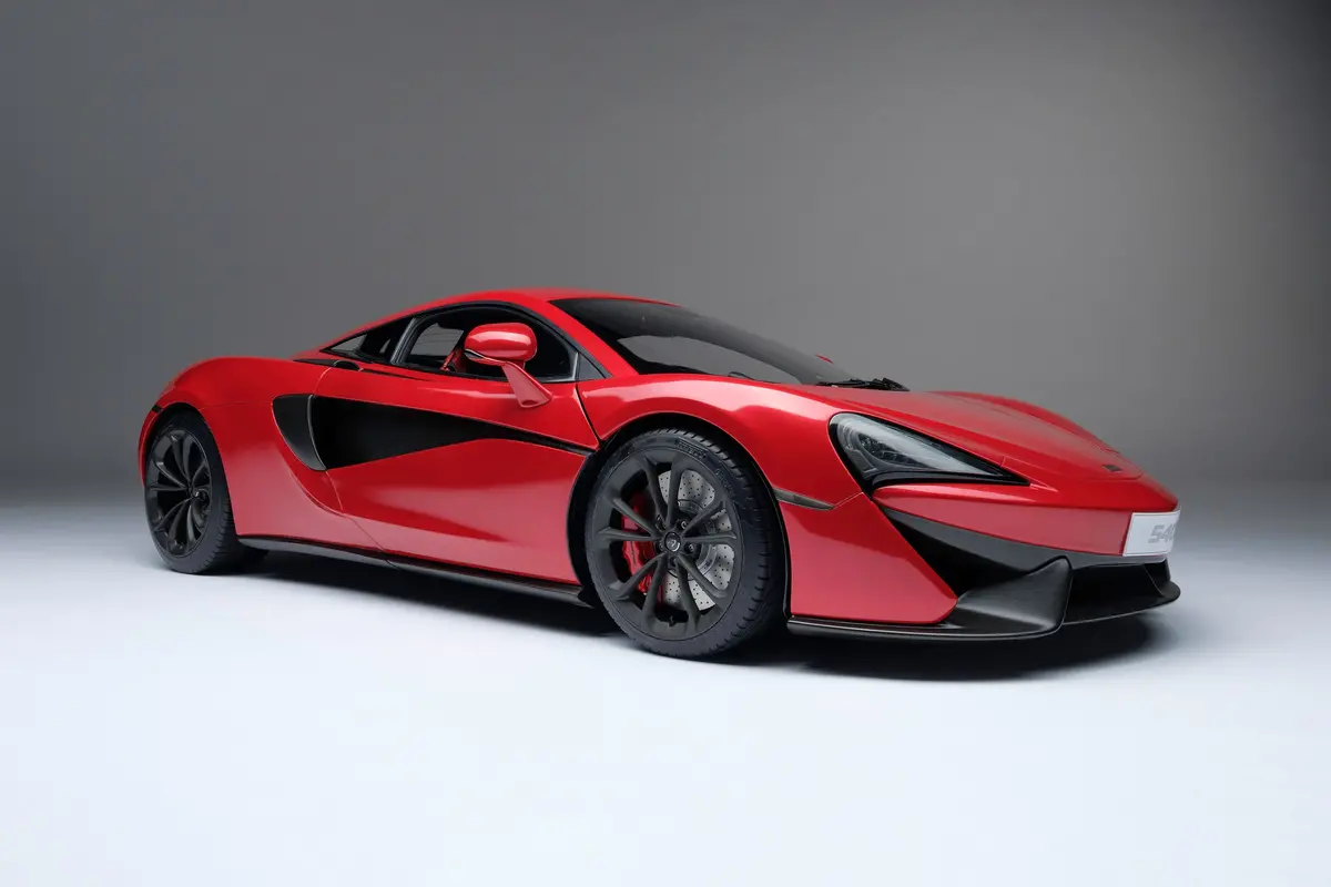 Mclaren 540C (2015) 1