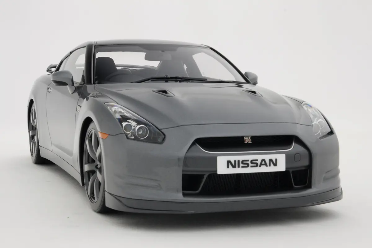 Nissan Gt-R (2007) 1