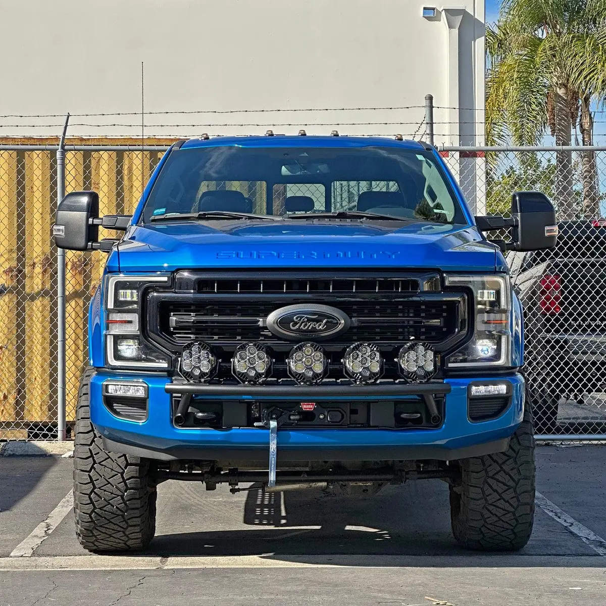 Factory Aftermarket 2017+ Ford Super Duty Light Bar Mount 1