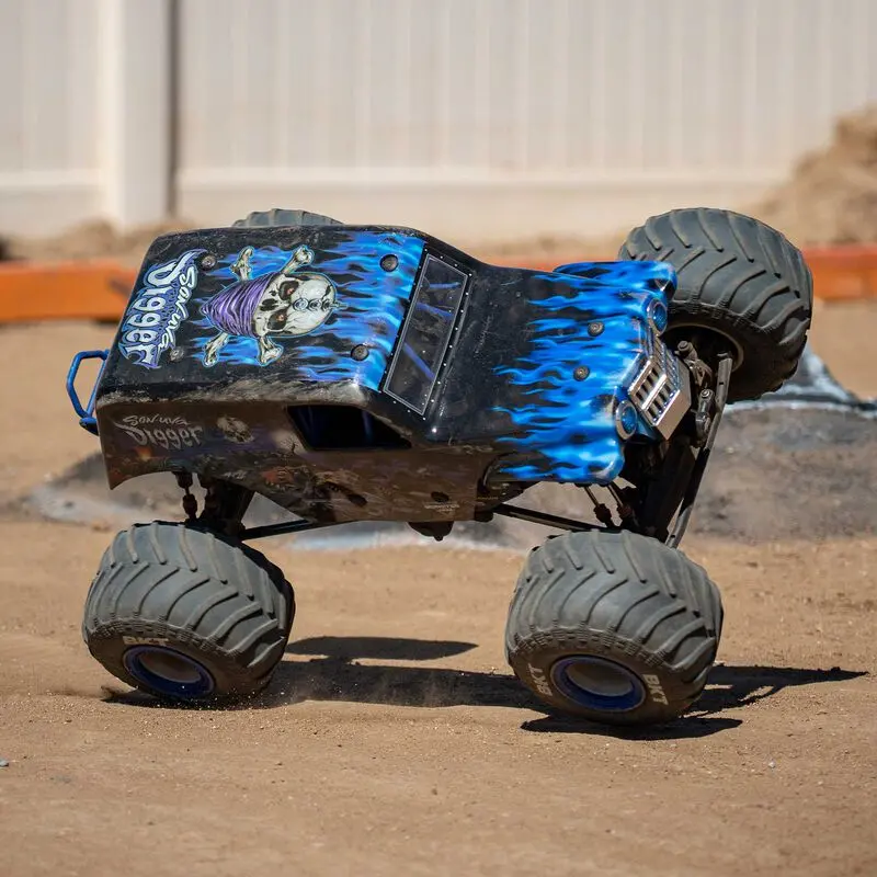 Losi  Lmt 2. Brushless 4Wd Solid Axle Monster Truck Rtr Son-Uva Digger   (Los04028t2) 1