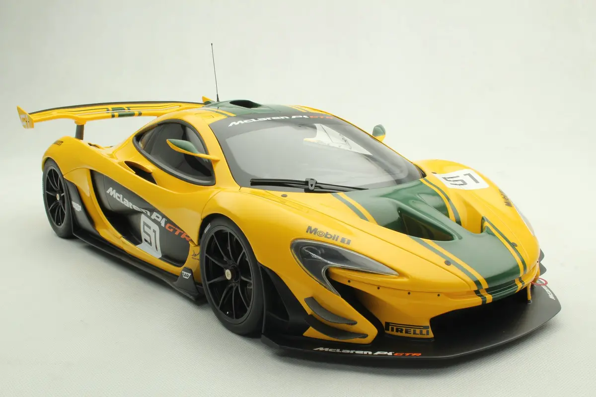 Mclaren P1 Gtr (2014) 1
