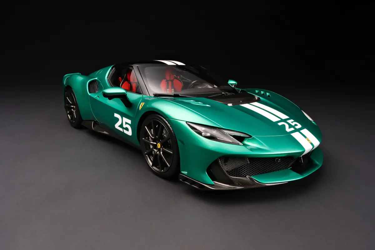 Ferrari 296 Speciale (2025) - Verde Nürburgring 1