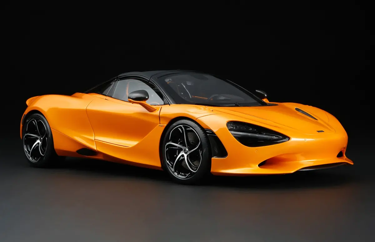 Mclaren 750S Spider (2023) 1