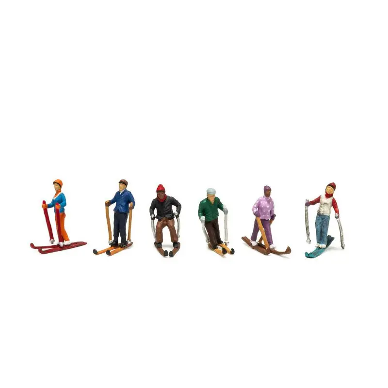 Woodland Scenics Ho Snow Skiers   (Wooa1967) 1