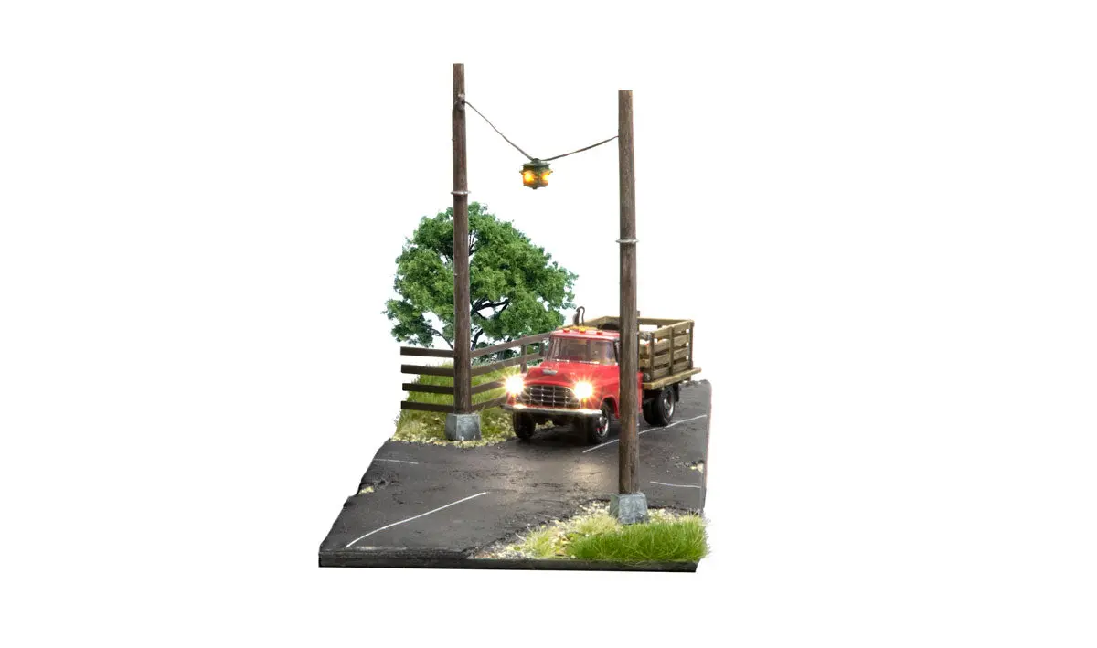 Woodland Scenics N  Suspended Flashing Traffic Lights  (Woojp5636) 1