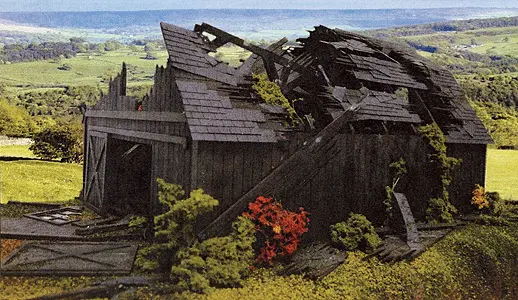 Fallen Barn - Laser-Art  O Scale (Bra449) 1