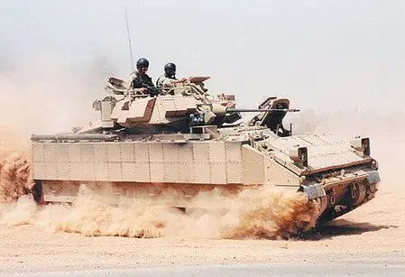 Dragon M2a2 Bradley W/Era 1-72  (Dml7415) 1