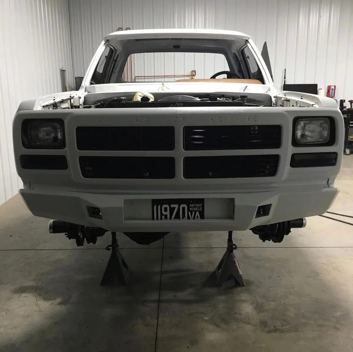91-93 Dodge Ram Valance 1