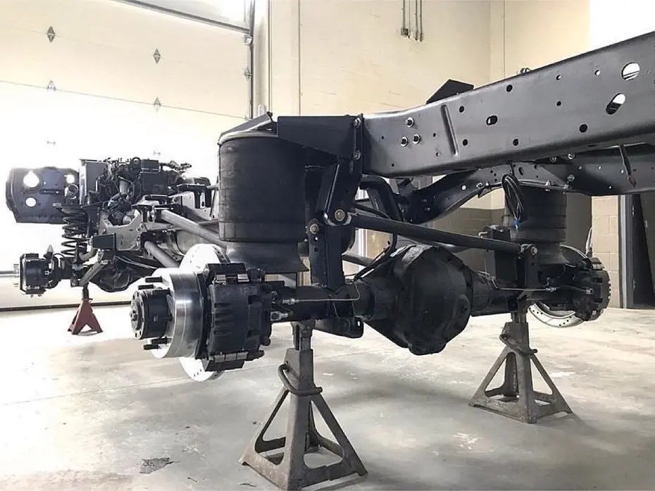 72-93 Rear Axle Swap Air Kit ( 03-13 3Rd Gen Axle) Standard Travel 1