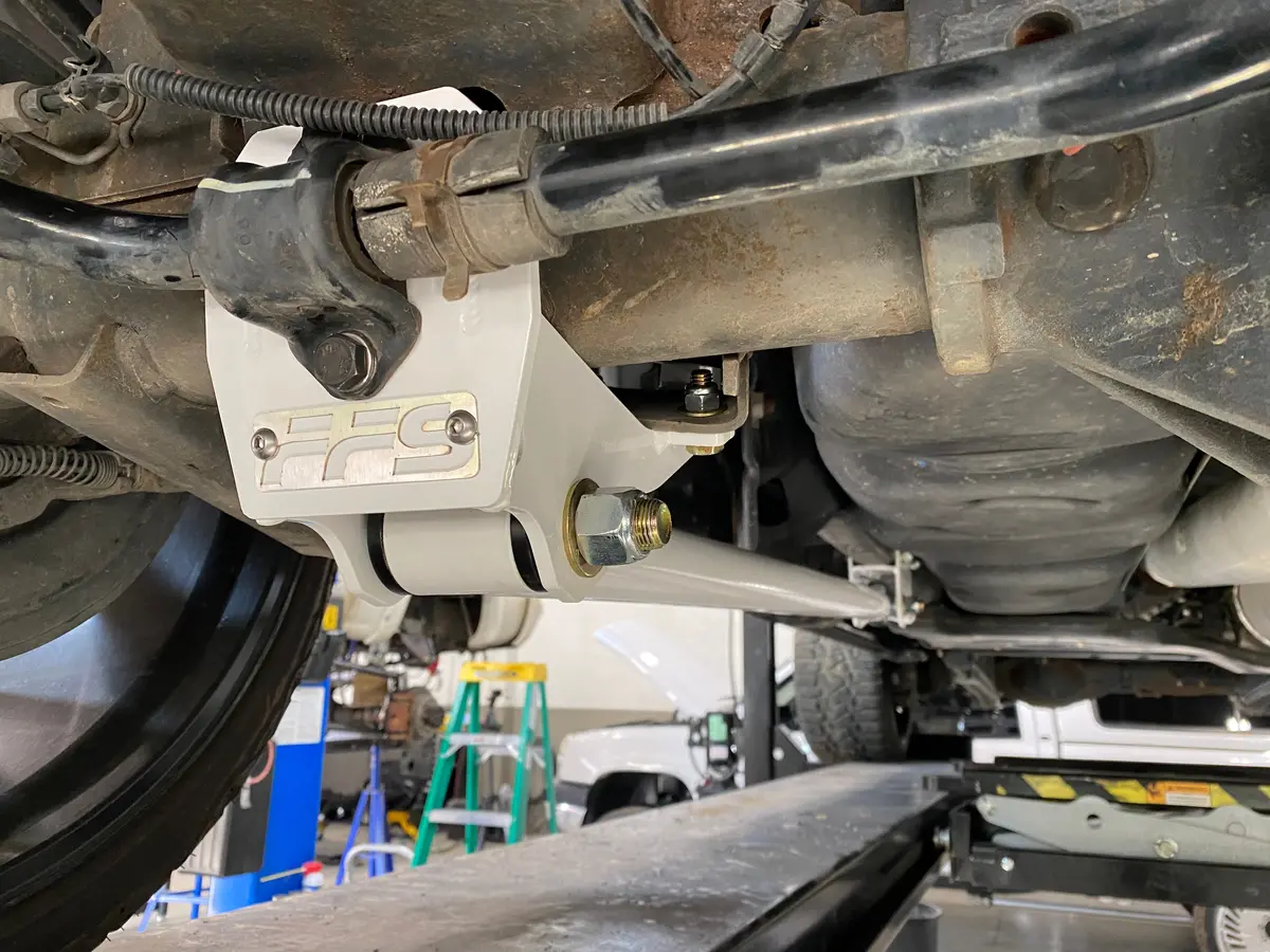 14-C Ram 2500 Coil Rear Long Arm/Traction Bar “Re-Link” Kit (Rear Axle Brackets Only) 1