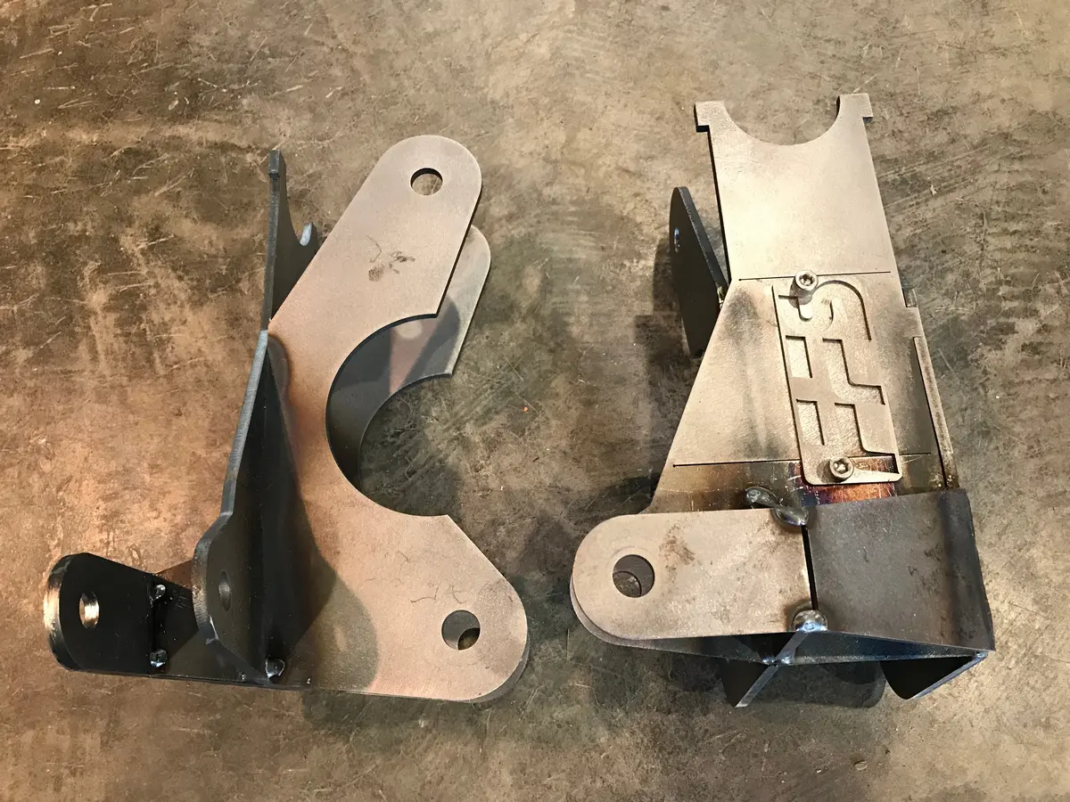 Rear Axle Link Mount Set (1St Gen Ram 72-93 Dodge) 1